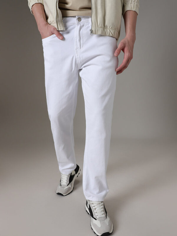 MOMFIT JEAN WHITE COLOUR - Image 4