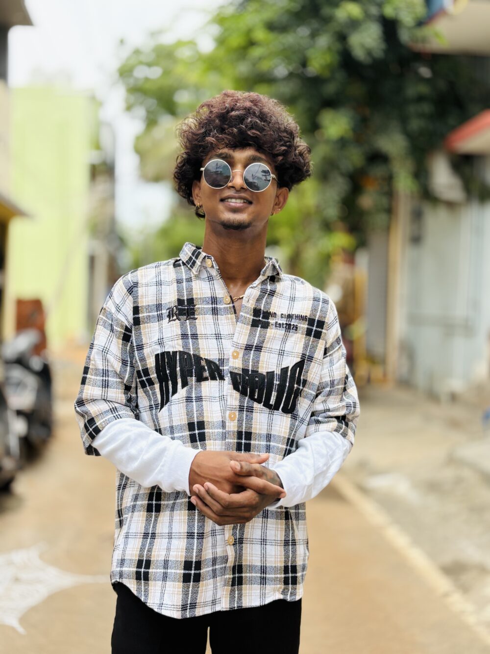 DOCTER SLEEVE FRONT EMB SHIRT - Image 3