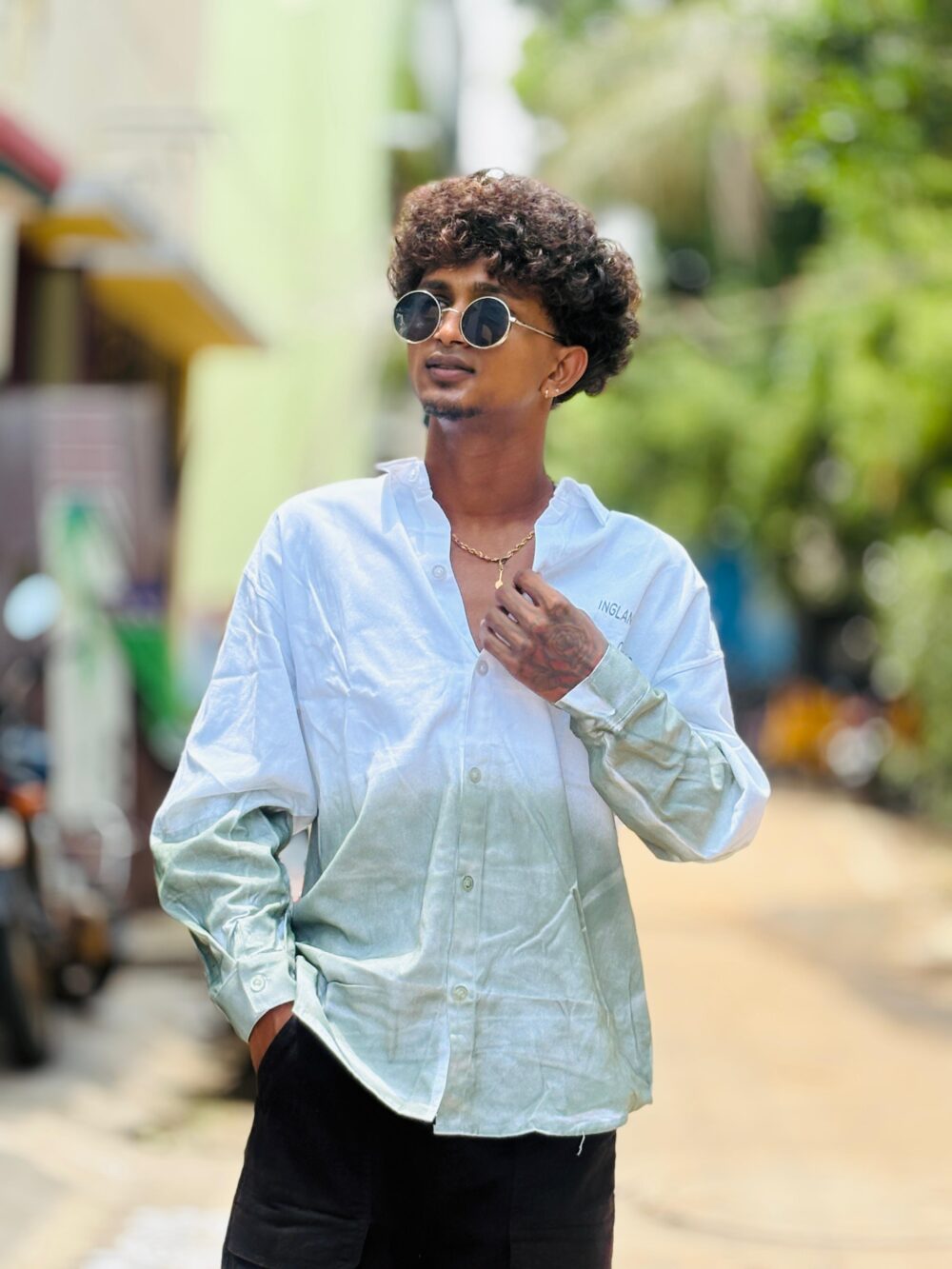 DIP AND DYE OVERSIZE SHIRT (GREEN) - Image 2