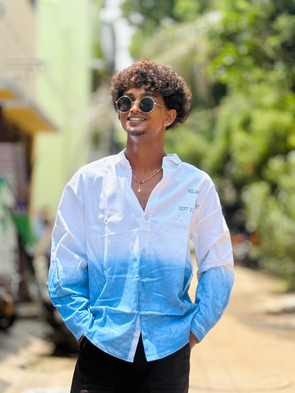 DIP AND DYE OVERSIZE SHIRT (BLUE) - Image 2